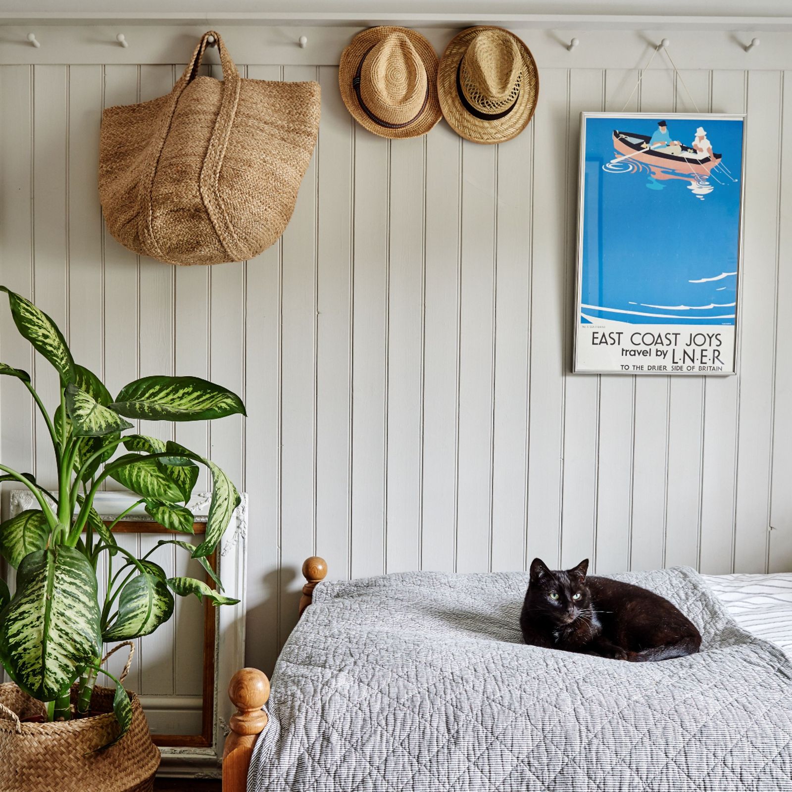 The 'downtown aesthetic' bedroom trend is the one to watch | Ideal Home