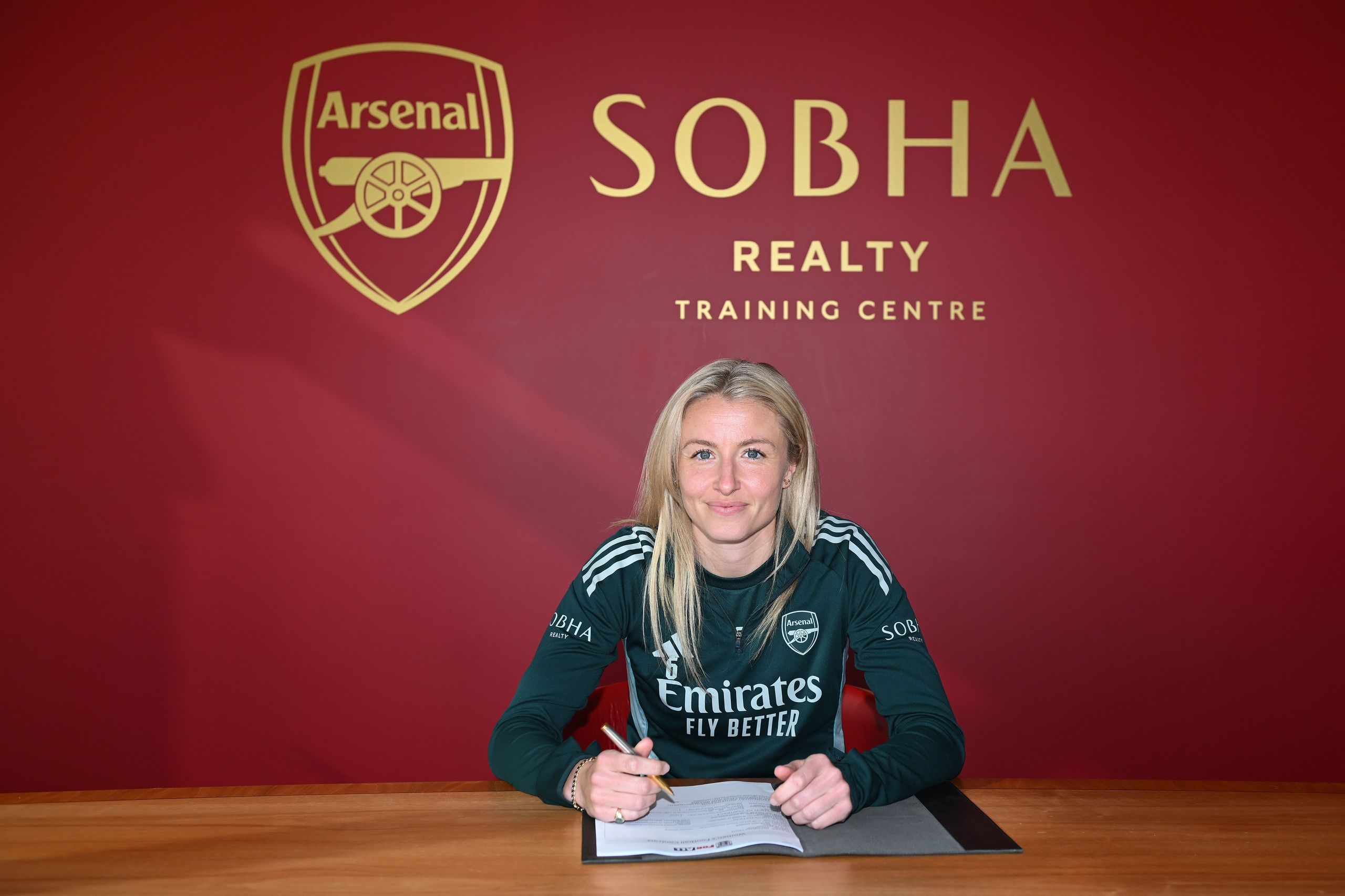 "I know the people here. I know the stewards. I know the security guards, the guy that lets me in on the gate every day. I want to give that love back" Leah Williamson opens up to Henry Winter as she extends her 20-year association with Arsenal