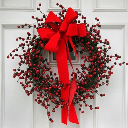 DIY Red Christmas Wreath With Big Red Bow