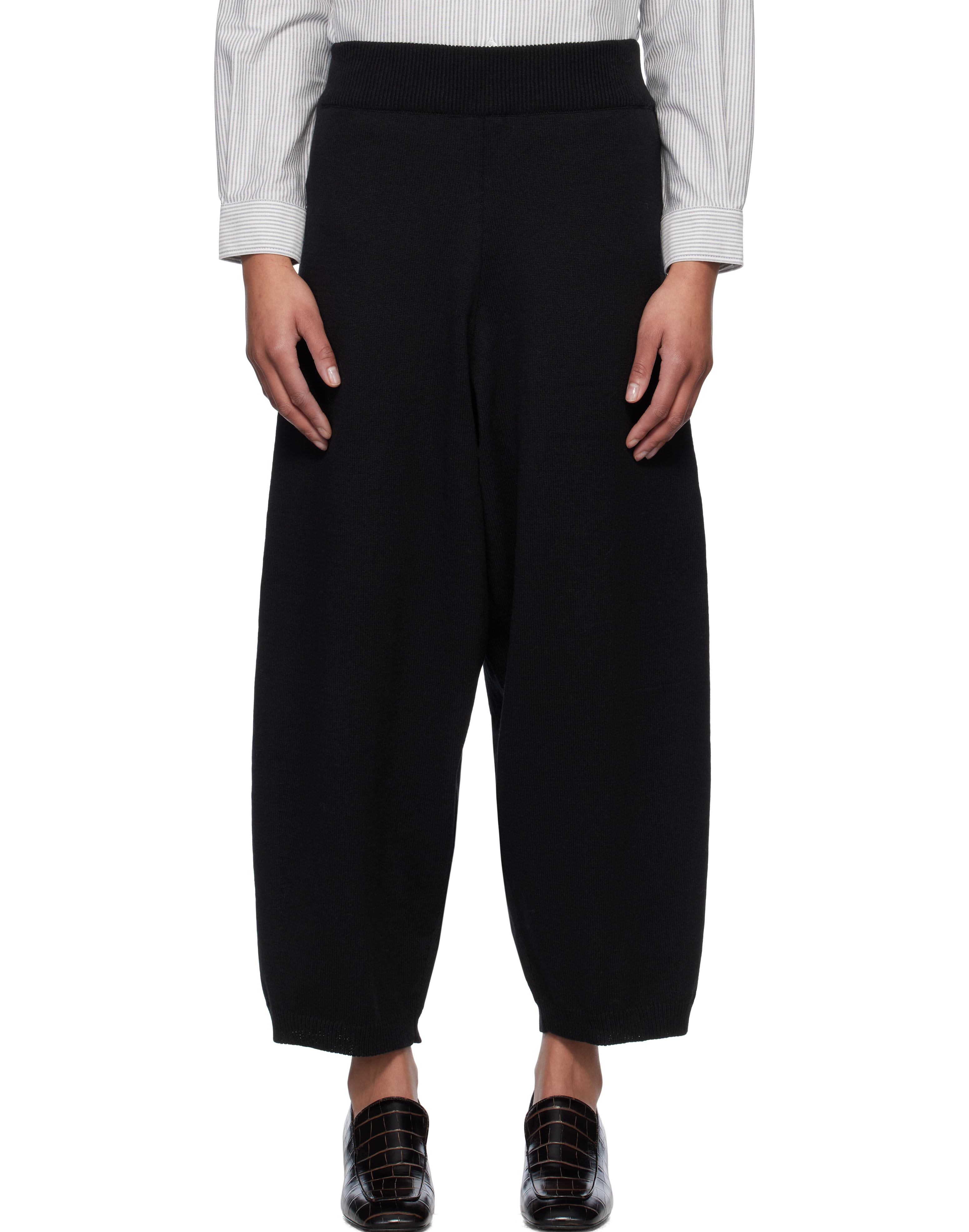 Black curve trousers