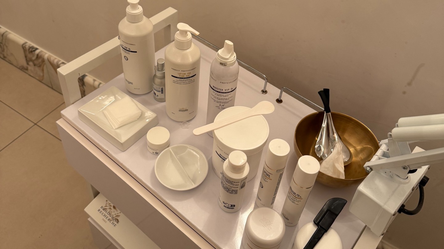 Photo of Jamie Schneider testing Biologique Recherche's VIP O2 line