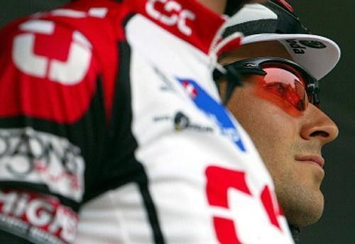 Ivan Basso (CSC) at the start