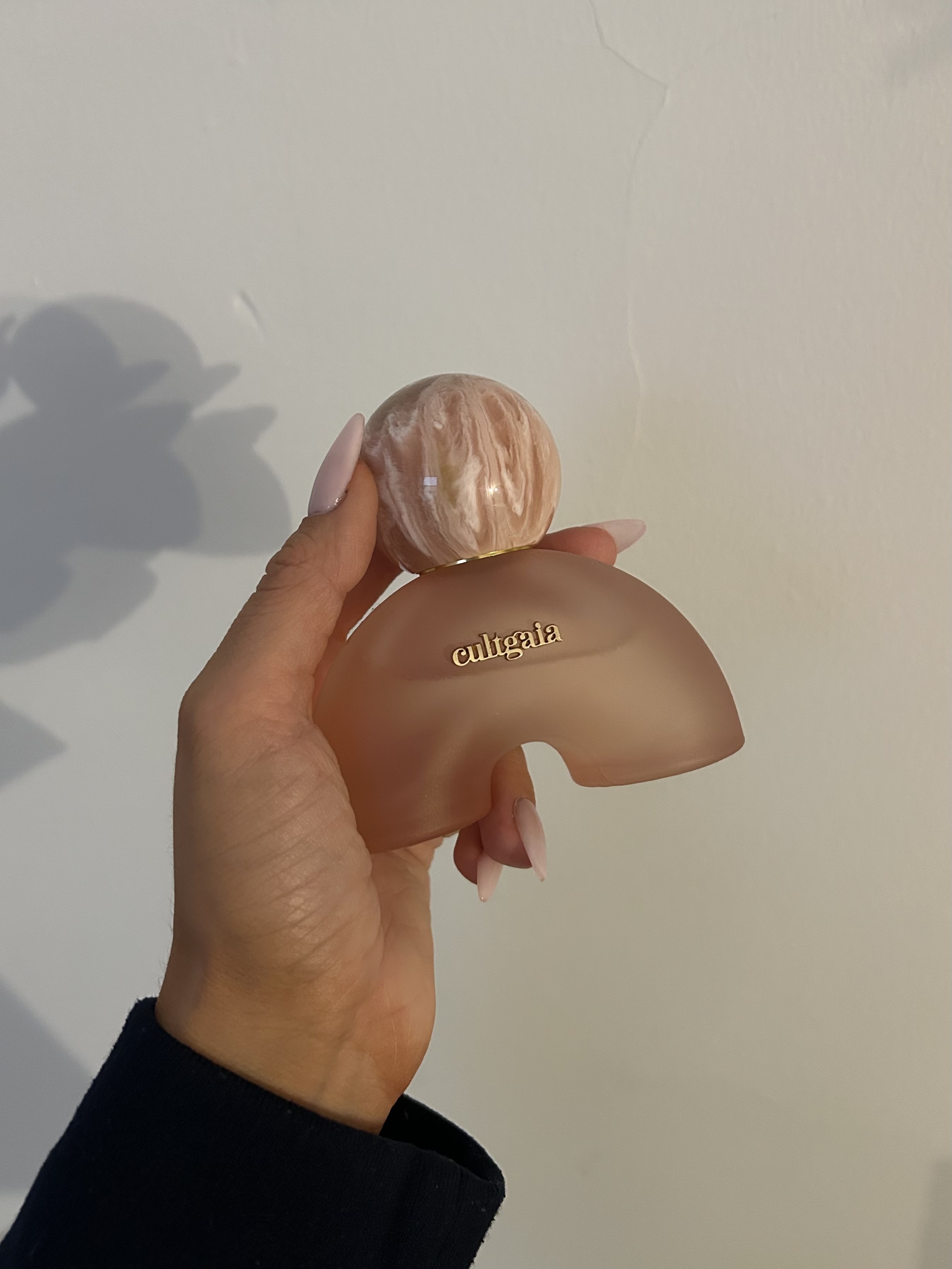 Photo of Alyssa Brascia testing Cult Gaia&#039;s Zan Eau de Parfum