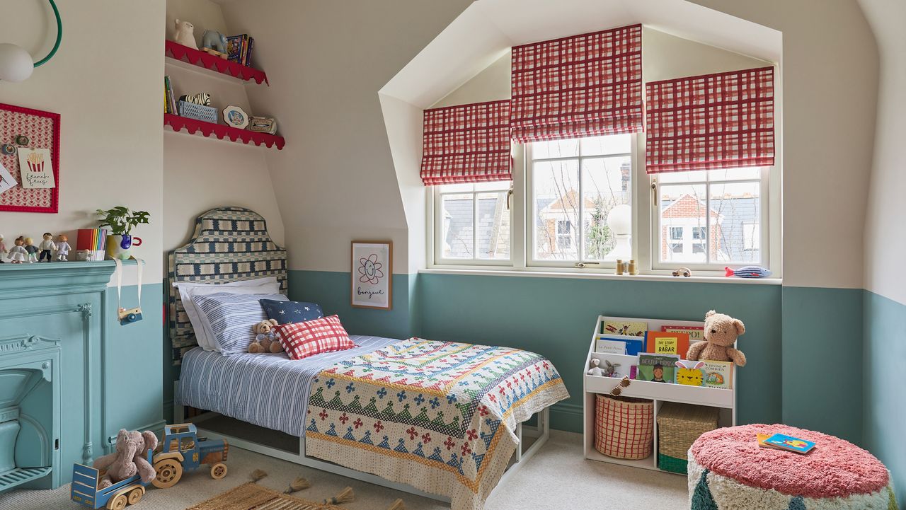 childrens bedroom with red check blinds