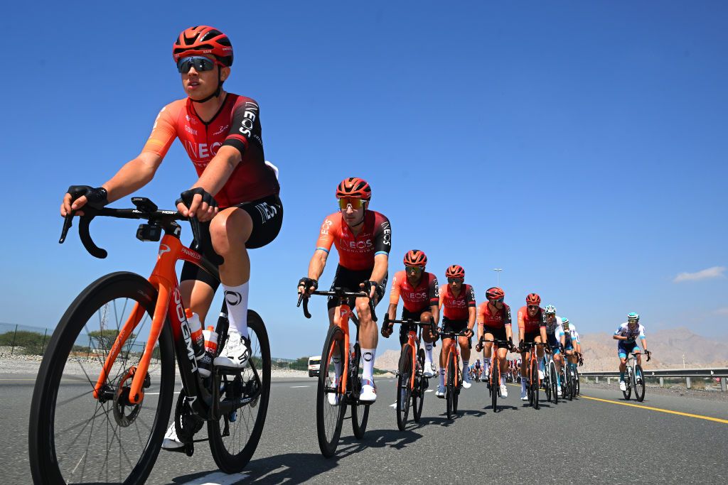 JEBEL JAIS UNITED ARAB EMIRATES FEBRUARY 21 LR Michael Leonard of Canada Elia Viviani of Italy and Team INEOS Grenadiers with teammates compete during the 6th UAE Tour 2024 Stage 3 a 176km stage from Al Marjan Island Al Jazirah Al Hamra to Jebel Jais 1489m UCIWT on February 21 2024 in Jebel Jais United Arab Emirates Photo by Tim de WaeleGetty Images