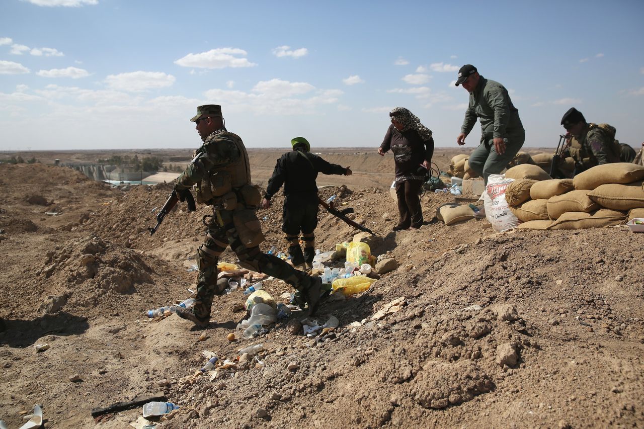 White House vows to help Iraq reclaim Ramadi from ISIS