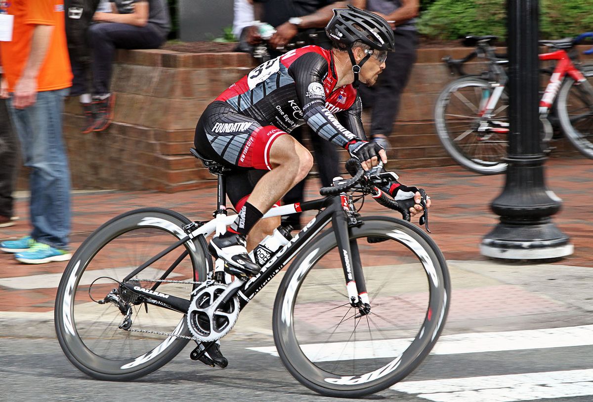 Alejandro Guzman (CRCA/ Foundation) tried to bridge up to the break.