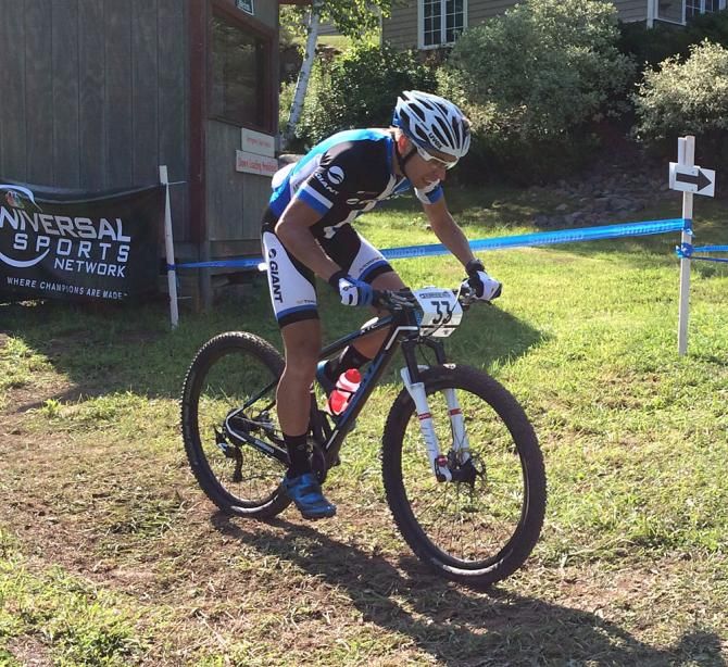 Emil Lindgren sprints during the eliminator