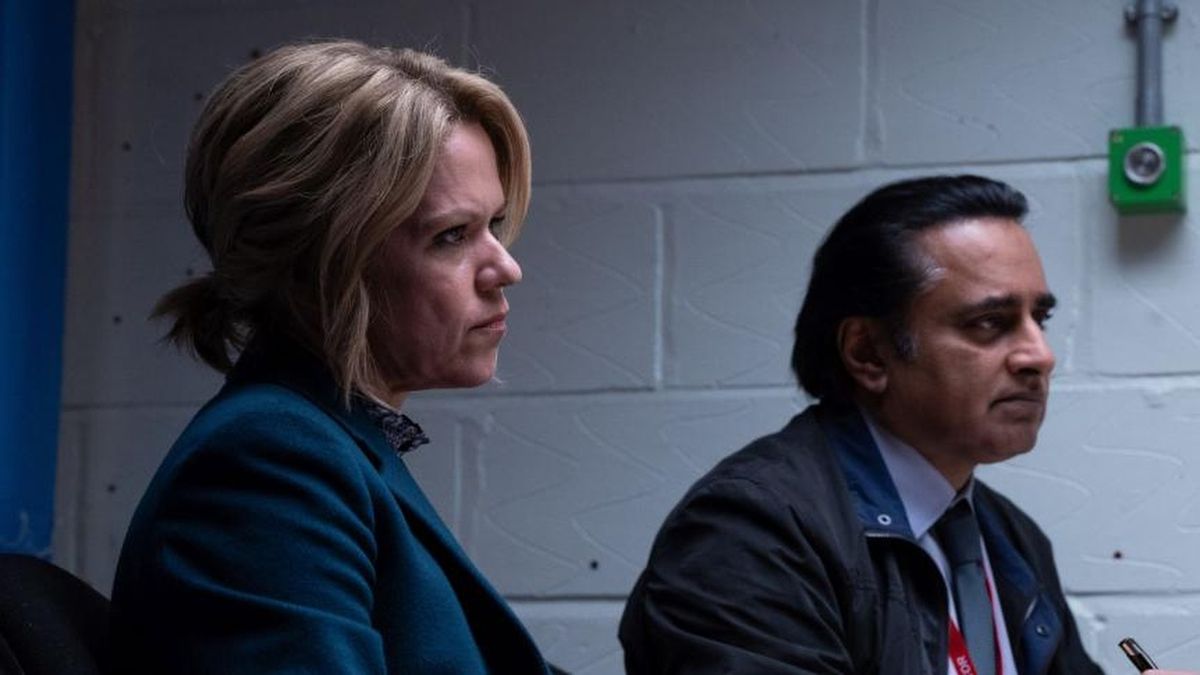 Sinéad Keenan as DCI Jessica &#039;Jessie&#039; James and Sanjeev Bhaskar as DI Sunil &#039;Sunny&#039; Khan in &quot;Unforgotten&quot;