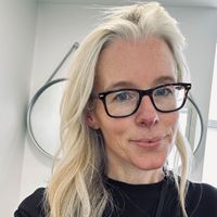 Kerrie Hughes's avatar