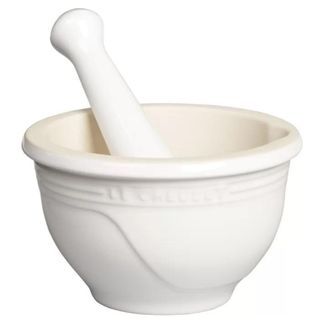 Le Creuset pestle and mortar
