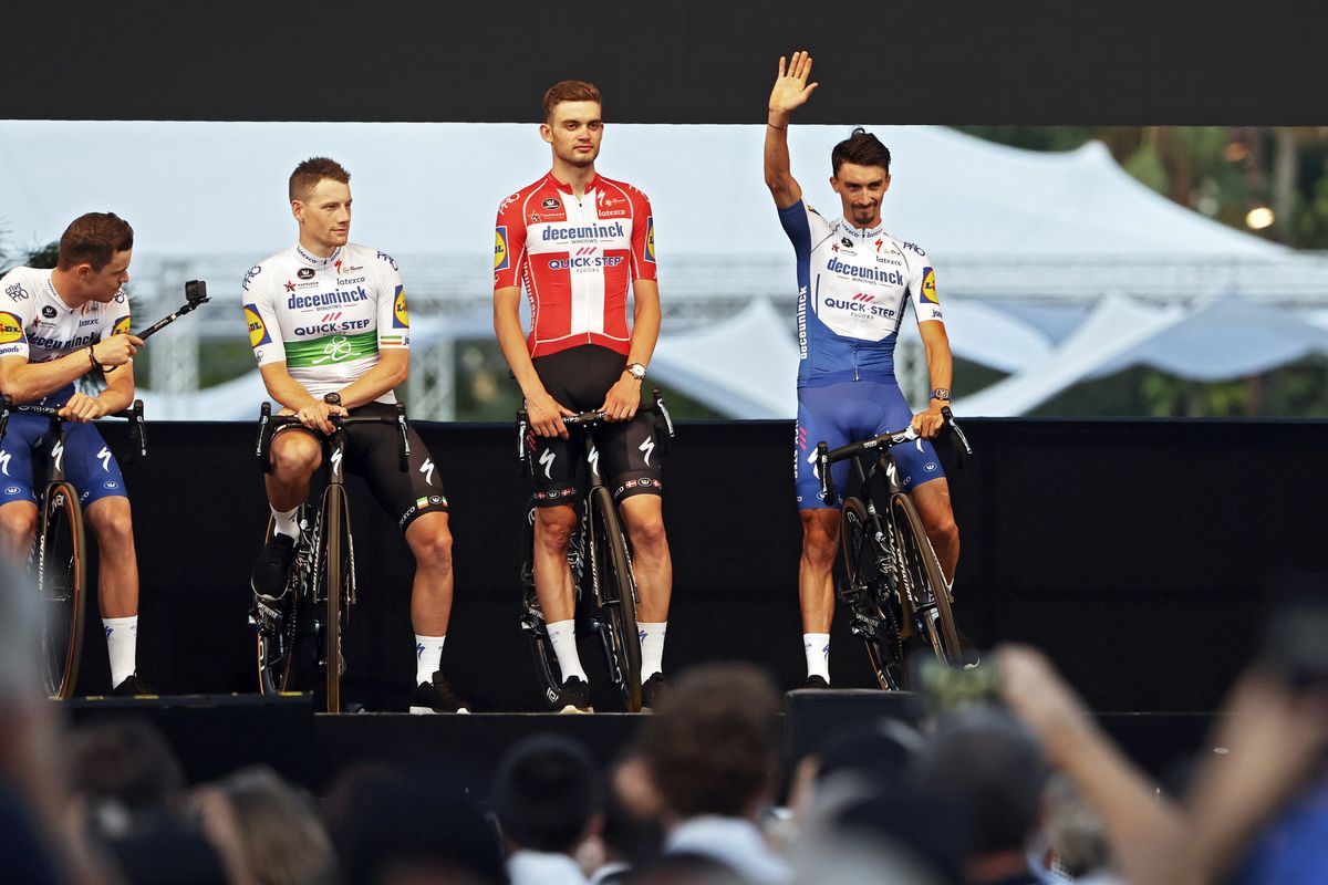 Tour de France 2020 - 107th Edition - Teams Presentation - 27/08/2020 - Julian Alaphilippe (FRA - Deceuninck - Quick Step) - Kasper Asgreen (DEN - Deceuninck - Quick Step) - Sam Bennett (IRL - Deceuninck - Quick Step) - photo Jan De Meuleneir/PN/BettiniPhoto&Acirc;&copy;2020