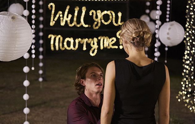 VJ Patterson proposes to Billie Ashford in Home and Away