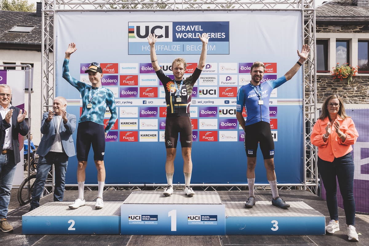 Men's podium at Houffa Gravel 2025, 1st Mads Würtz Schmidt, 2nd Loman Mathijs, 3rd Kevin Panhuyzen