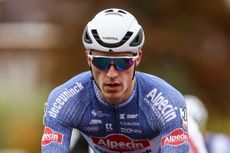 Belgian Niels Vandeputte competes during the men's elite race at the 'CAPS Urban Cross Kortrijk' cyclocross cycling event, the fourth stage (out of 7) in the Exact Cross 2024-2025 competition in Kortrijk on November 23, 2024. (Photo by DAVID PINTENS / Belga / AFP) / Belgium OUT