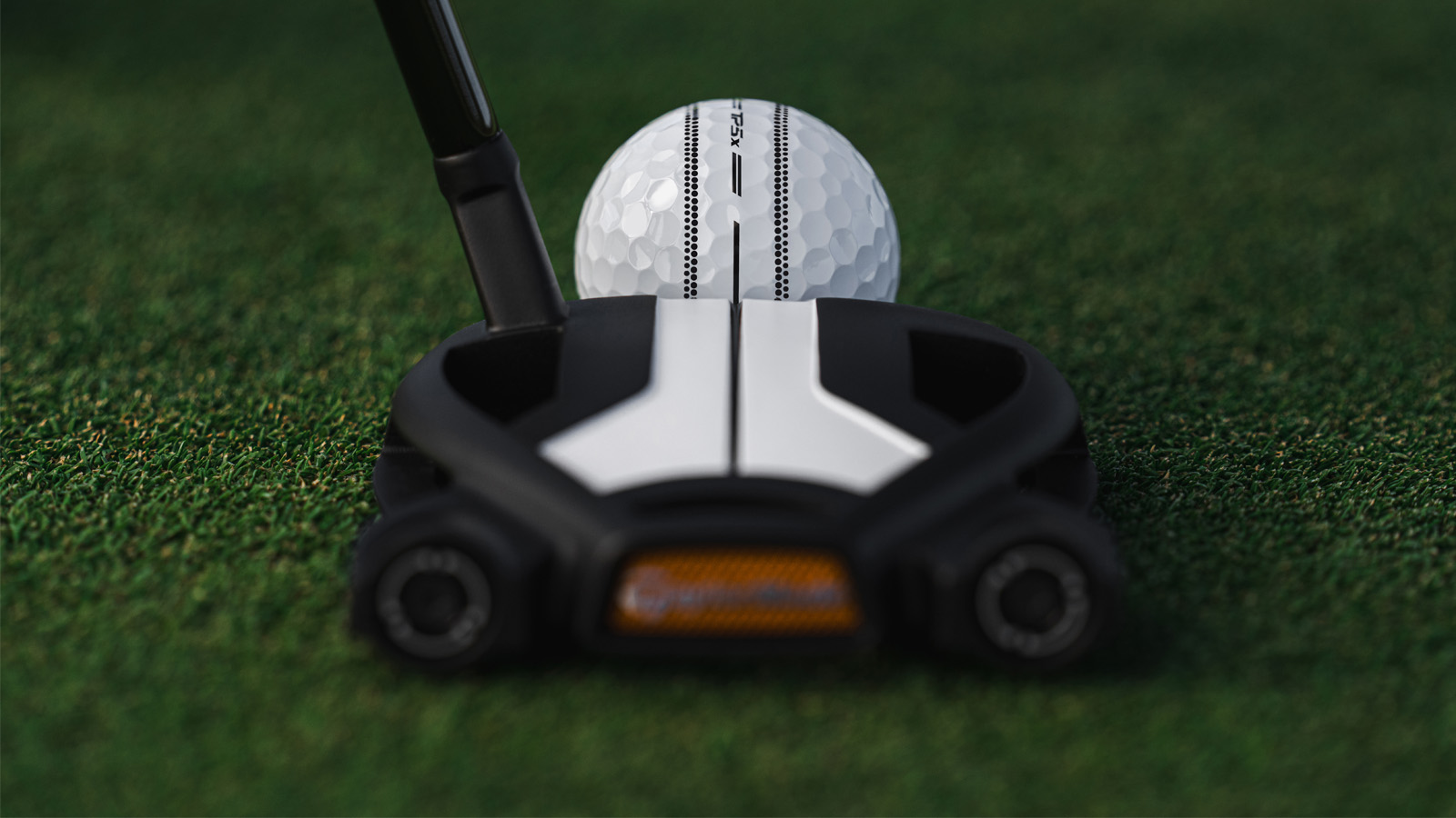 TaylorMade TP5 and TP5x Golf Balls