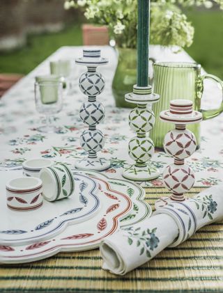 A colorful tablescape designed by Birdie Fortescue