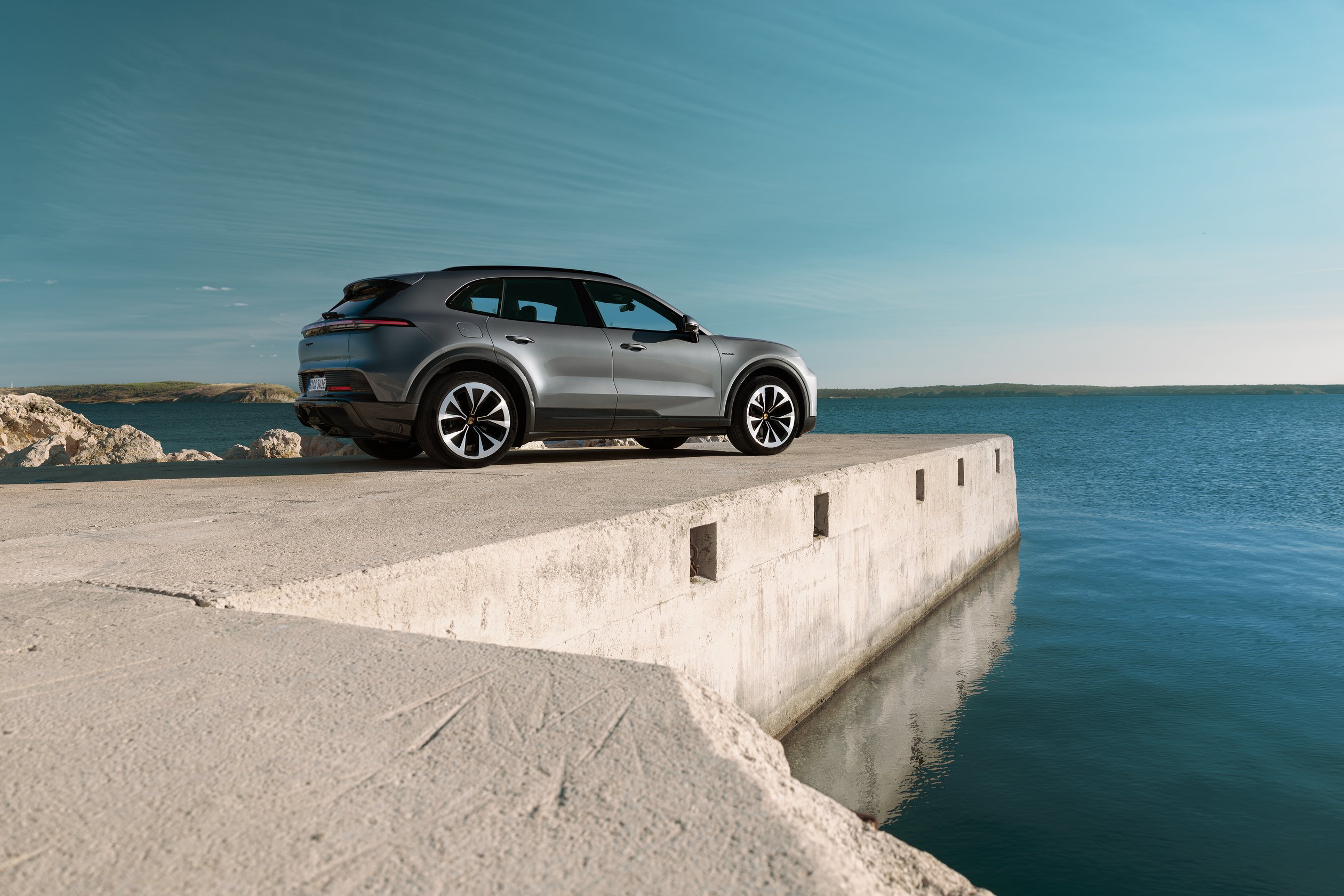 The new Porsche Cayenne Electric