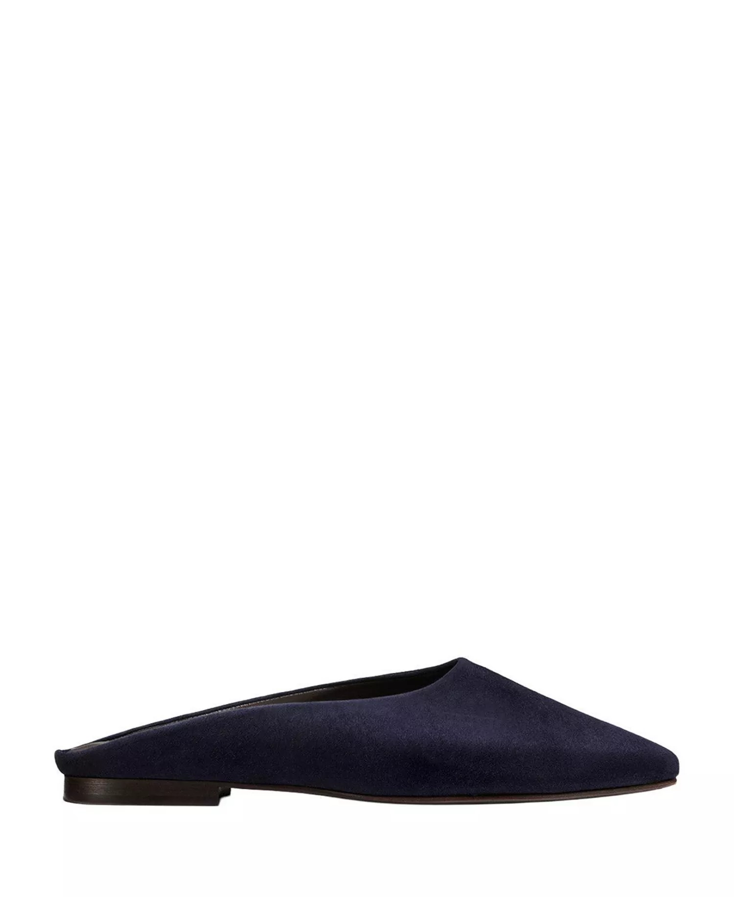 Margaux, The Clara Flats