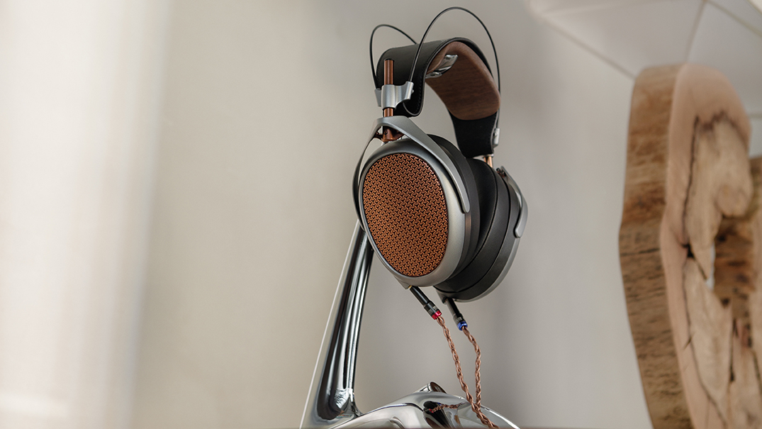 Meze Audio Poet headphones