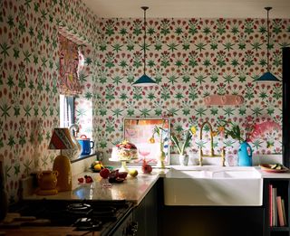 kitchen with traditionsl floral William Morris print wallpaper