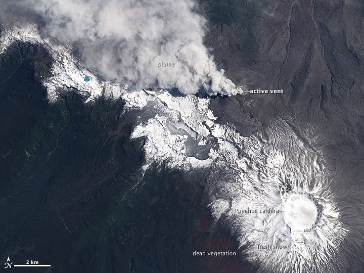 Chile&#039;s Puyehue-Cordon Caulle Volcano