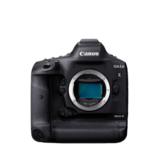 Canon EOS 1D X Mark III valkoisella taustalla