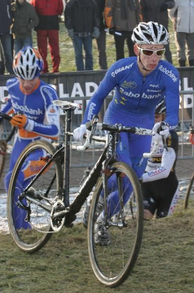 Lars van der Haar (Rabobank - Giant Off Road Team) en route to victory in Gieten.