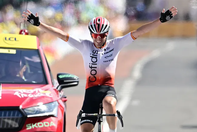 Ion Izagirre vince a Belleville-en-Beaujolais (foto: Getty Images)