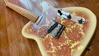 Fender MIJ Telecaster with Paisley finish Vintage White and Gold