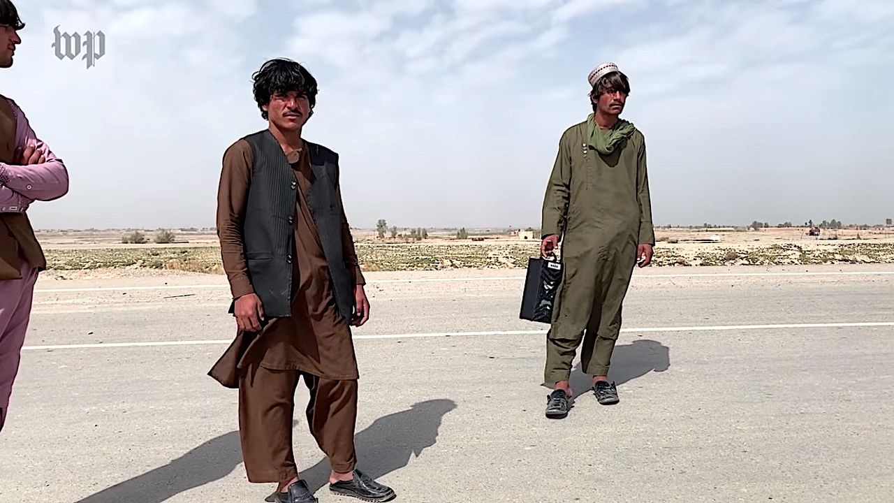 Afghan pro-government militia members