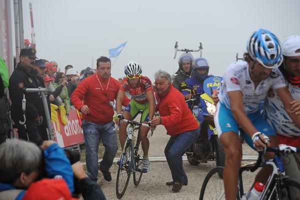 Vincenzo Nibali was challenged, but rose to the occasion and held onto the red leader's jersey.
