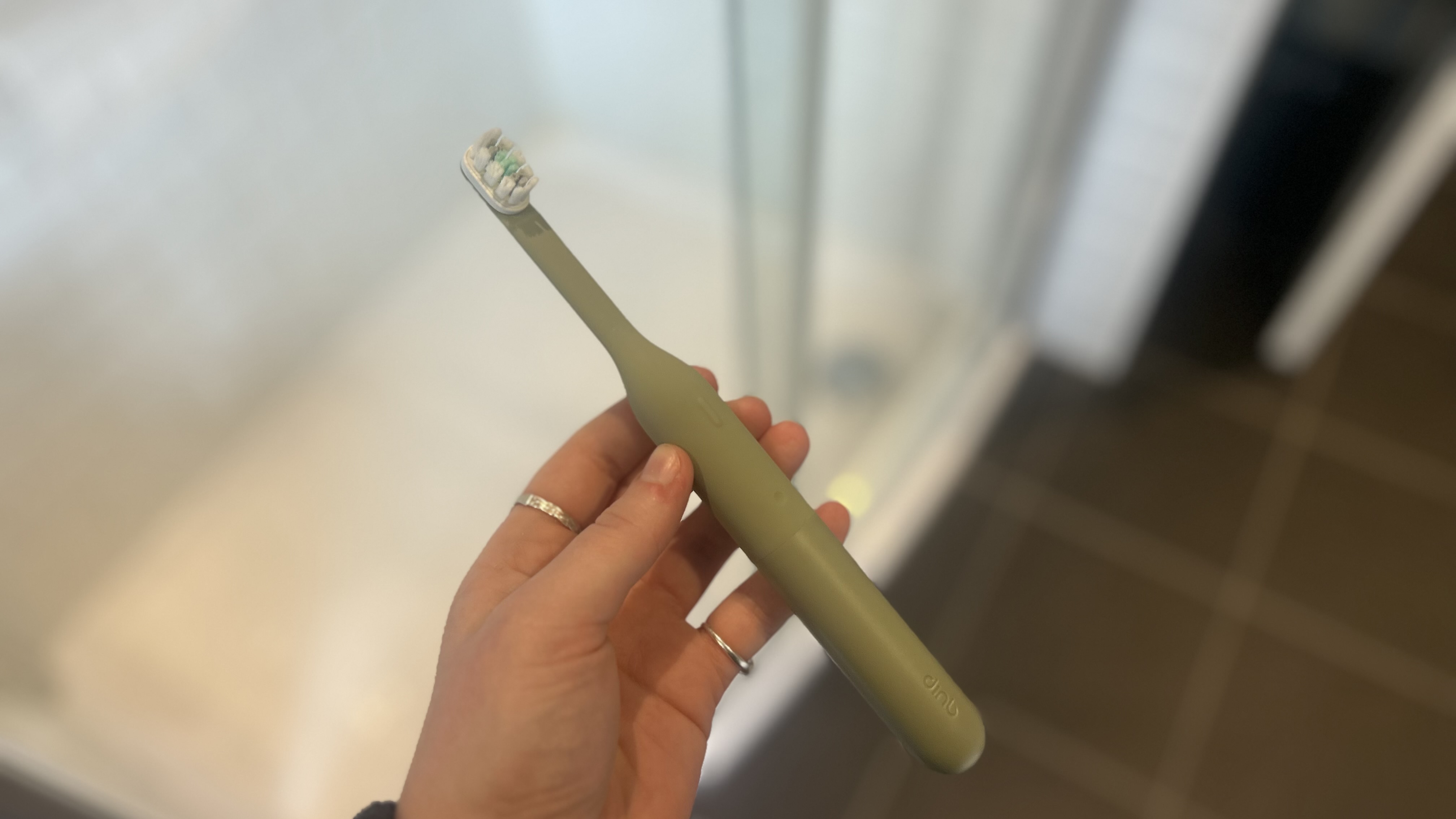 Quip Ultra Lite Sonic Electric Toothbrush