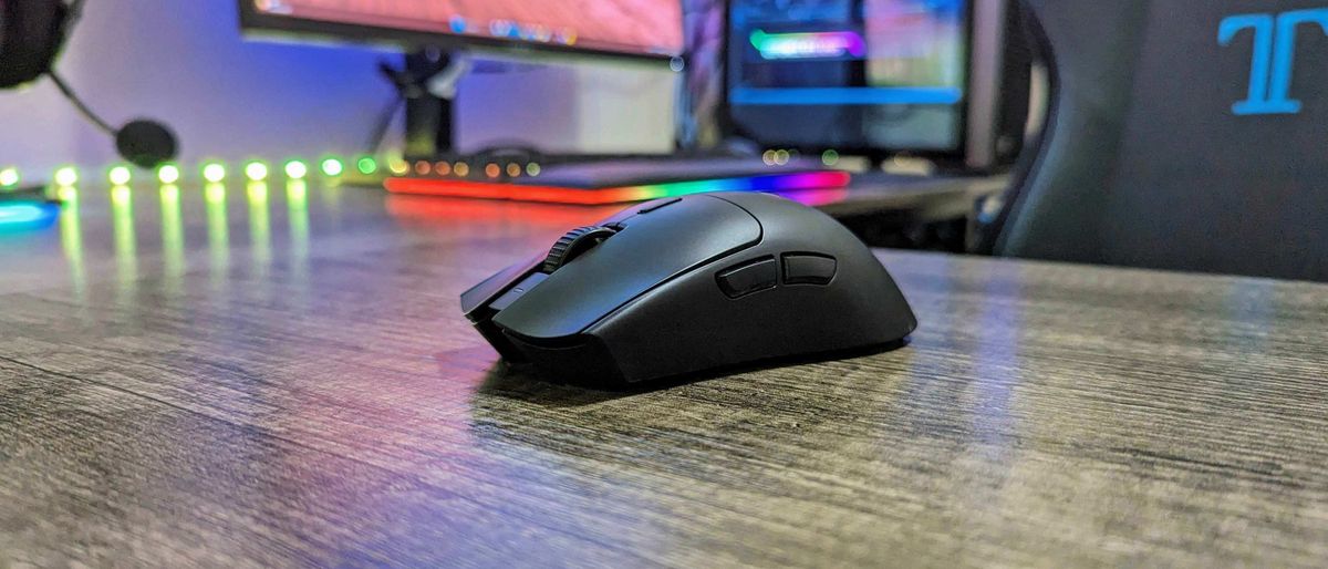 Image of the Razer Viper V3 HyperSpeed wireless gaming mouse.