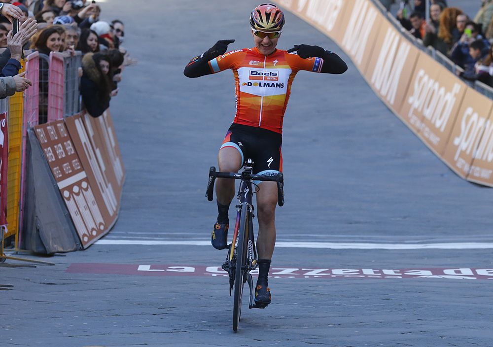 Megan Guarnier (Boels Dolmans) wins