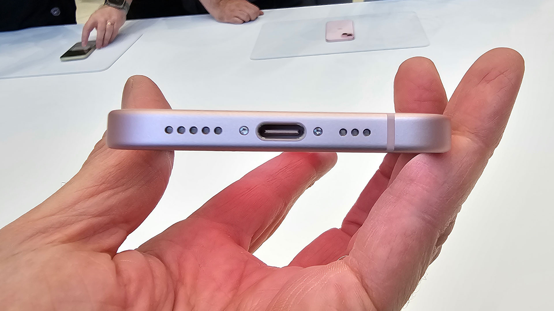 iPhone 15 vs iPhone 15 Pro