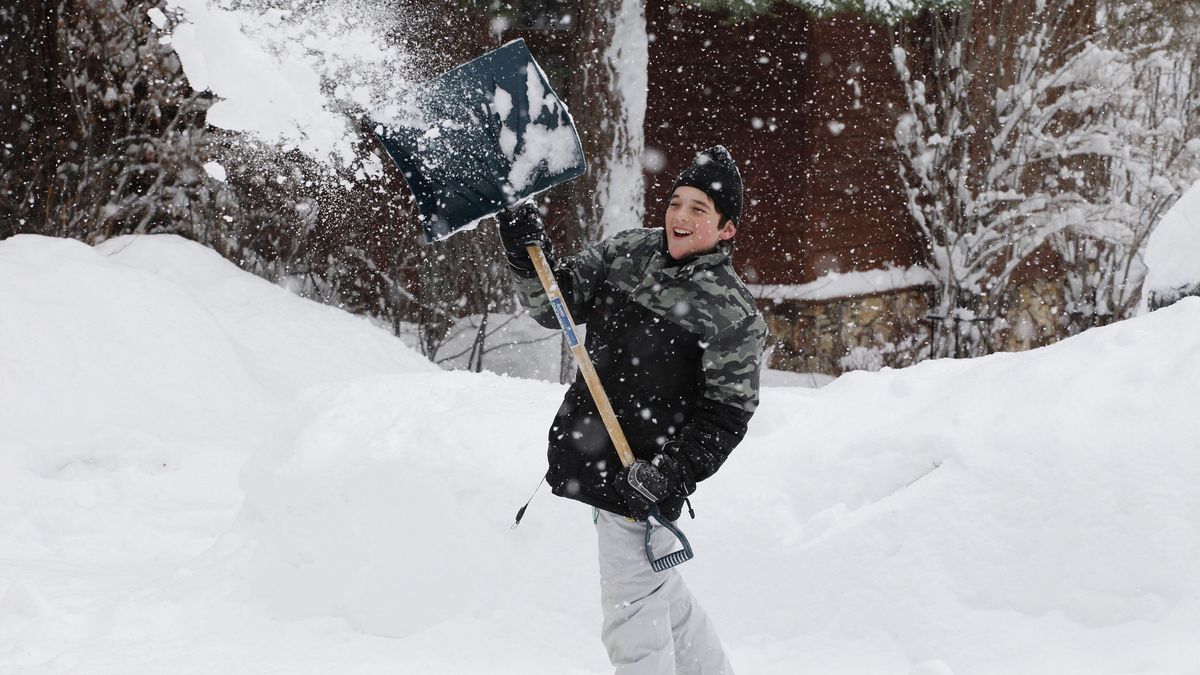 Best snow shovels 2022