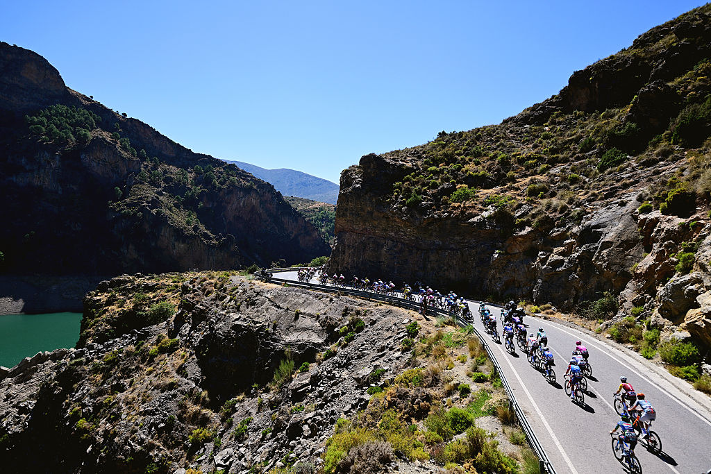Vuelta a Espa&ntilde;a stage 20 LIVE: Mas, Roglič, Gall and Carapaz clear from other GC riders with three climbs still to ride