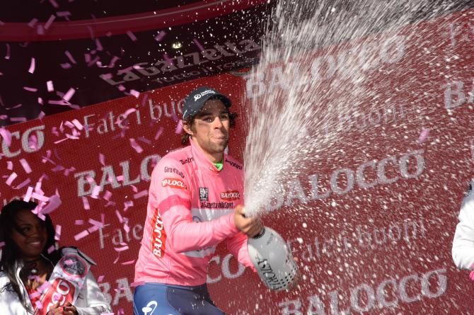 Michael Matthews sprays the champagne