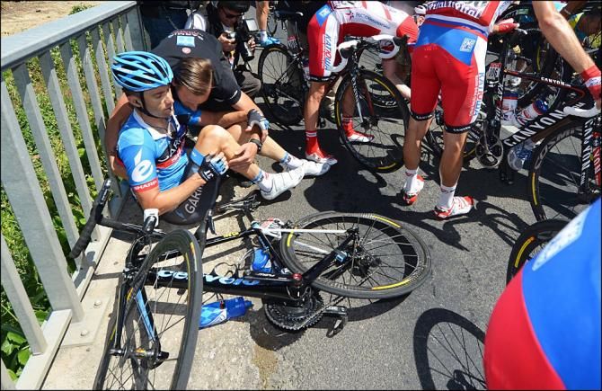 Christian Vande Velde (Garmin-Sharp) crashed again on stage 7, which would cause him to withdraw from the Tour
