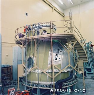 The crew module initial build takes place in Bldg 290 high bay at the Rockwell Downey facility on June 12, 1986.