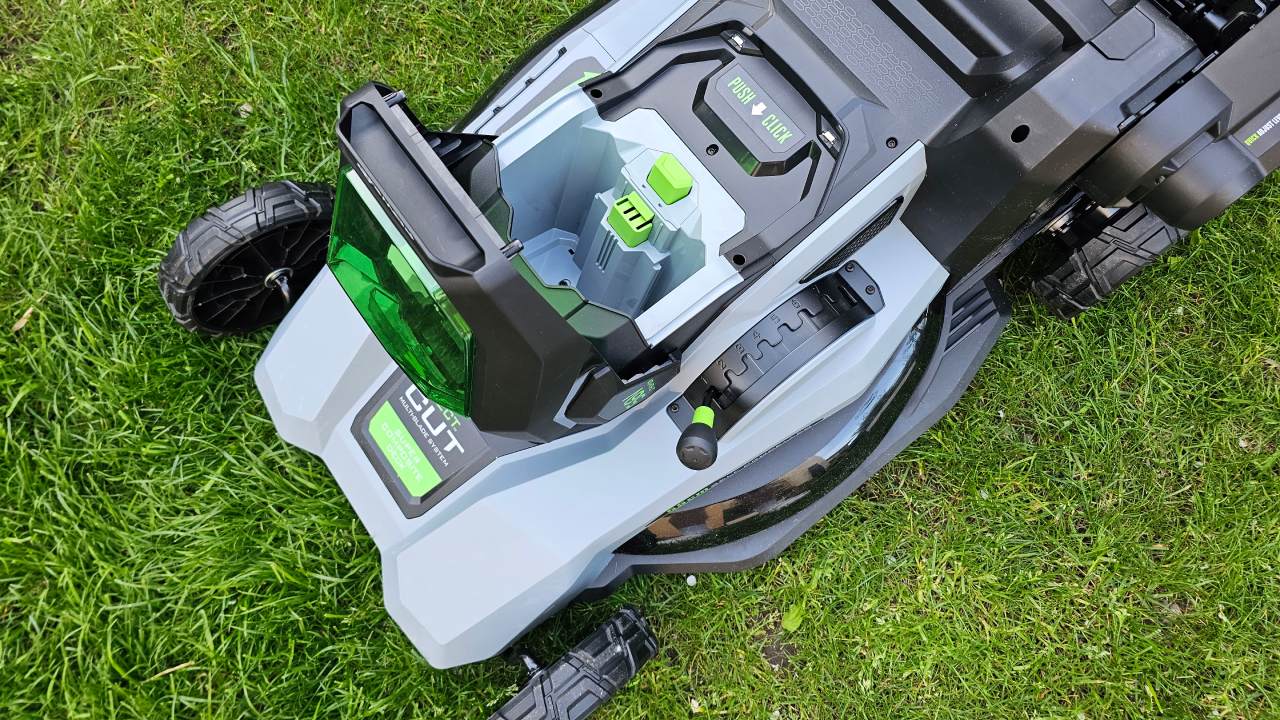 Ego Power+ LLM2236E-SP 55cm Self-Propelled Mower