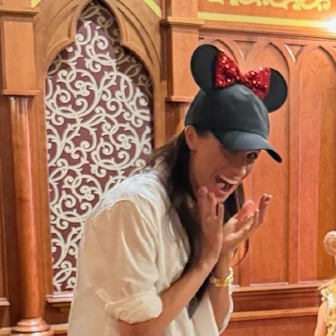 meghan markle Disneyland