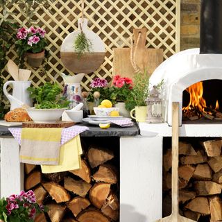 Ways to master the barbecue – Barbecue tips – BBQ ideas | Ideal Home