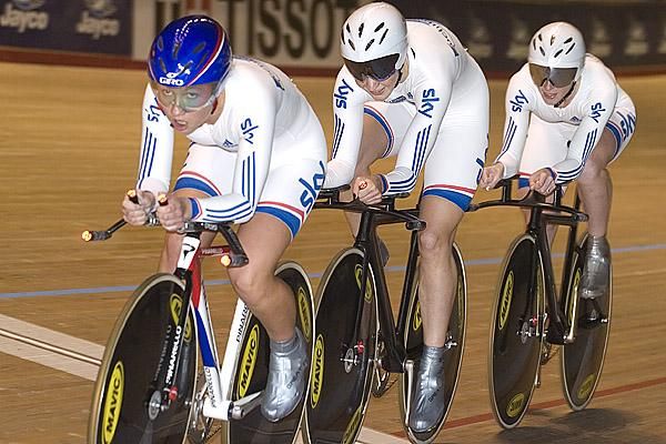 Great Britian's Katie Colclough, Wendy Houvenaghel and Joanna Rowsell took out the silver medal in the women's teams pursuit.