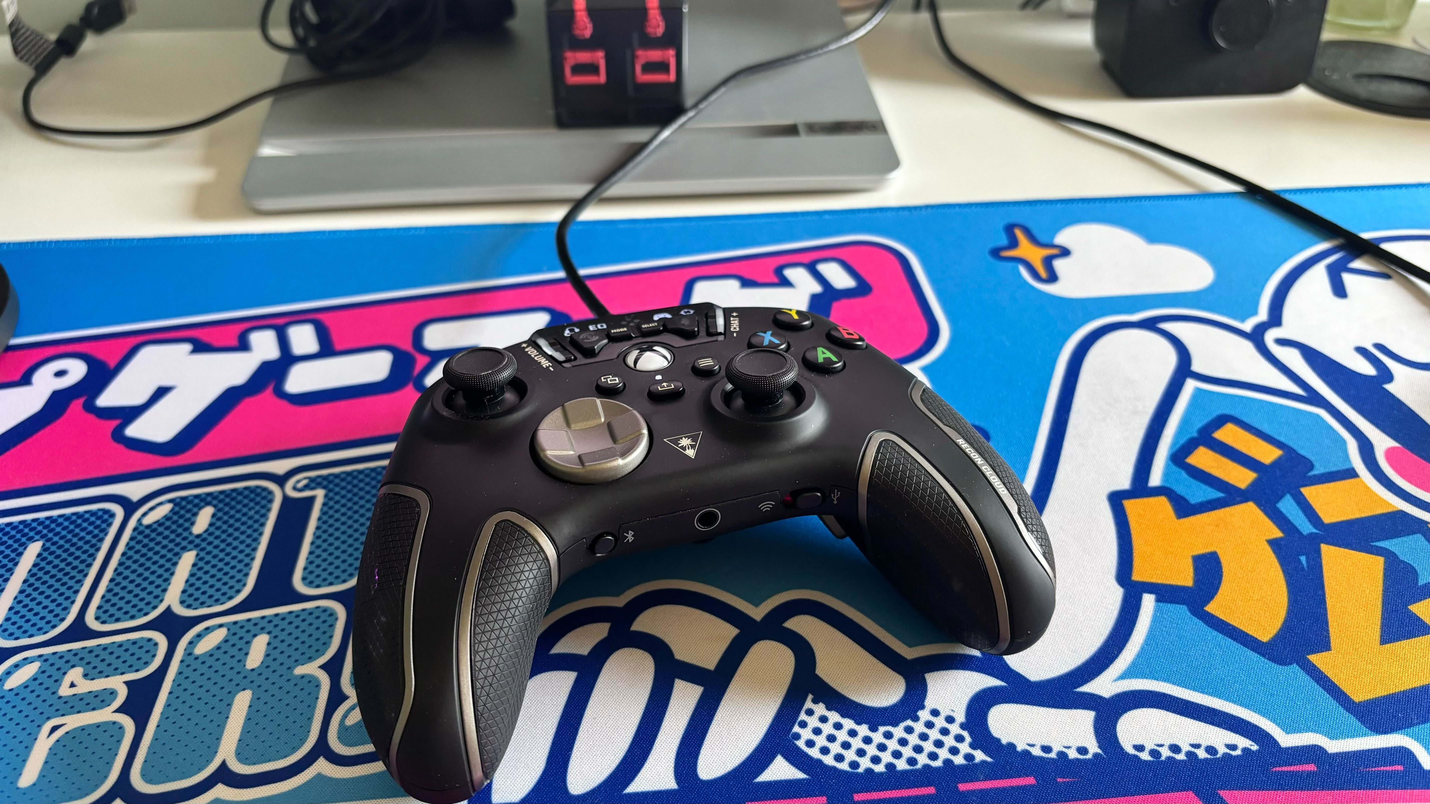 The Turtle Beach Recon Cloud Controller being used with a PC.