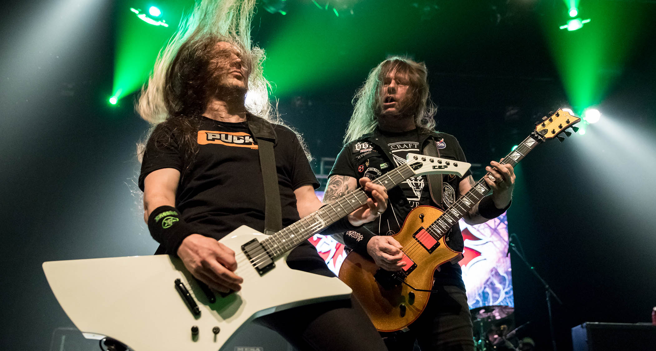 Gary Holt and Lee Altus lay down some riff as Exodus perform live