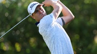 Justin Thomas takes a shot at the Valspar Championship