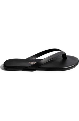 RXbyEQaPGPfvwyUCNtSUYf-320-80 هذا النمط بانت مع Flip-Flops يخلق مجموعة الصيف الأكثر روعة