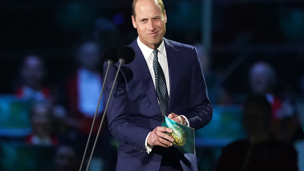 Britain&#039;s Prince William, Prince of Wales speaks on stage inside Windsor Castle grounds at the Coronation Concert, in Windsor, west of London on May 7, 2023. 